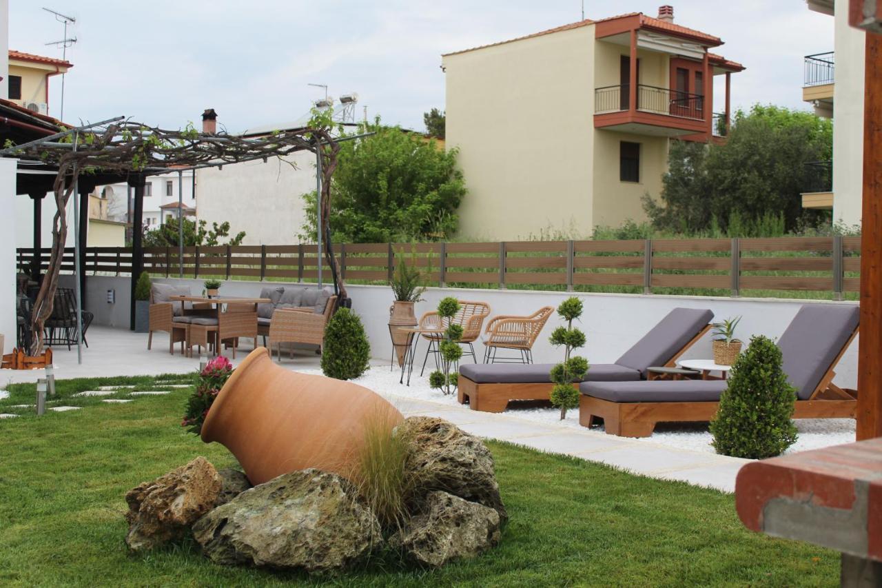 Azure Bliss Suites Nikiti  Exterior foto